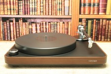Clearaudio Concept Dark Wood Plattenspieler, unbenutzt. Concept V2 MM turntable
