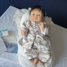 *LEE von Sheila Michael *