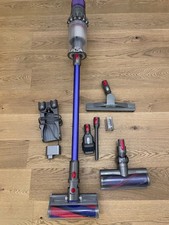 Dyson V11  Akku Staubsauger