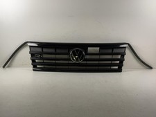 Kühlergrill VW Touareg III