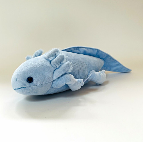 Hellblaues axolotl stofftier - hellblaues,