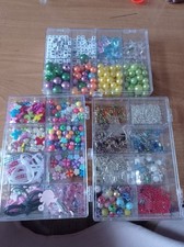 Perlen u.Dekosteine Zum