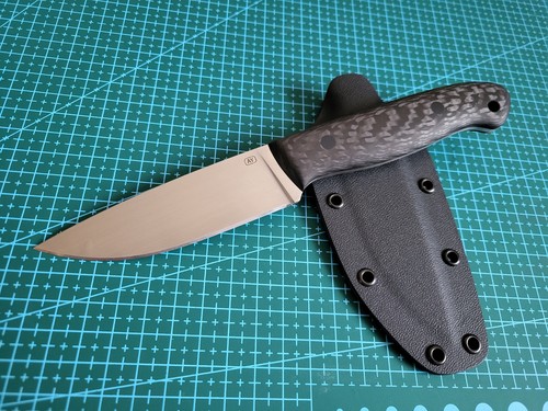 Custom messer - a.y.,