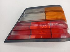 Mercedes W124 Rückleuchte Heckleuchte hinten rechts  1248201364 L483