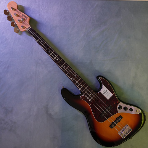 Fender made japan - made,