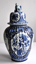 Petrus Regout & Co Delfts Sphinx Deckelvase Urne Blau weiß geblümt Prunk Vase