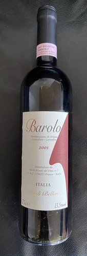 Alte weinflasche barolo 2001 - weinflasche,