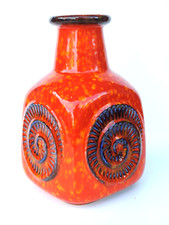 VINTAGE VASE BAY KERAMIK