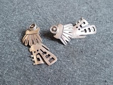 seltene alte Designer-Ohrringe