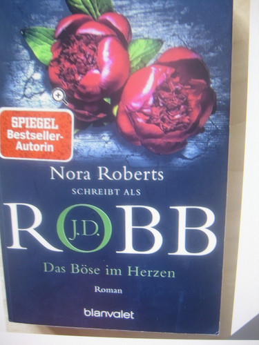 Nora roberts als - -, j.