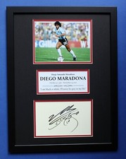 DIEGO MARADONA AUTOGRAPH