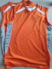 2 Beach Volleyball Shirts Orange Größe M