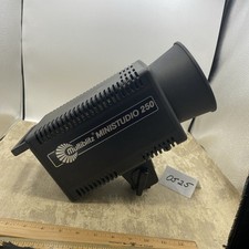 Multiblitz Ministudo 250