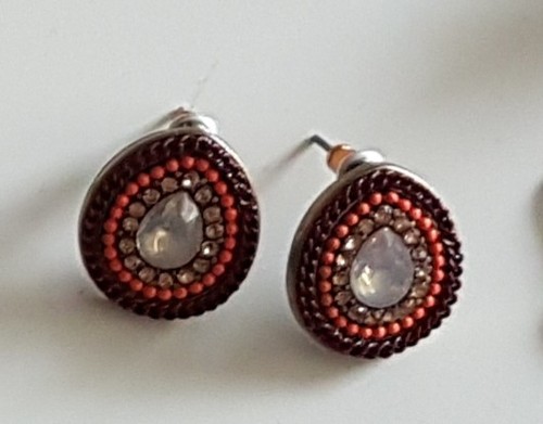 Ohrstecker silberfarben