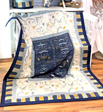 BASSETTI Plaid 135x190 OPLONTIS V9 blau creme Decke Kuscheldecke TAGESDECKE NEU