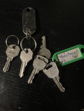 Hubsteiger-Hebebühnen Sowie