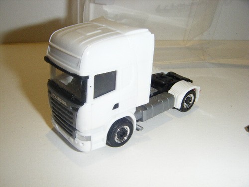 Herpa scania zugmaschine - r,