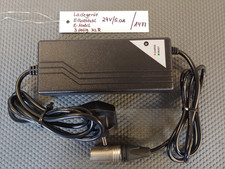 #1477 Ladegerät für