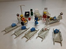 Playmobil Sanitäter, ähnlich