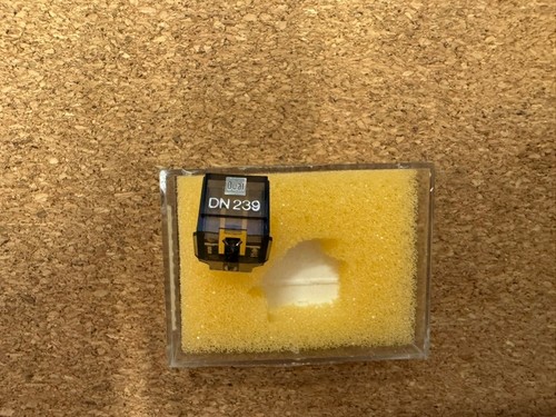 Cartridge needle dual - needle.,
