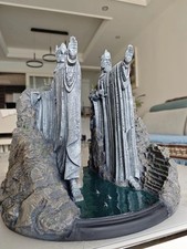 The Argonath Gates of Gondor Der Herr der Ringe 1/6 Statue Customized Display