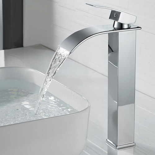 Wasserfall wasserhahn hoch bad - wasserhahn,