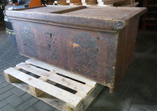 alte Bauerntruhe Wäschetruhe Aussteuertruhe - ca. 200 Jahre alt