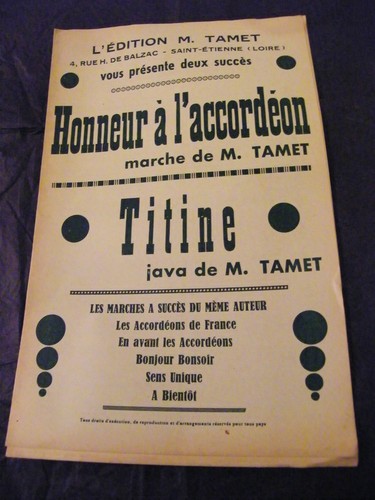 Honneur accordéon - honneur, à