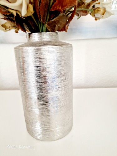 Designer bodenvase aus metall - bodenvase,