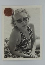 Foto junge Frau im Badeanzug