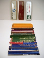36 Stück diverse alte (Farb-) Kopierstifte = F. Castell, Staedtler, Lyra + Boxen