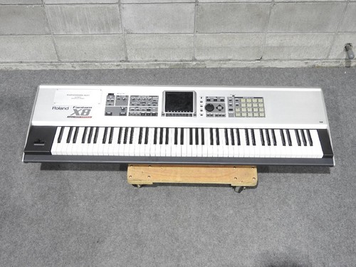 Roland fantom keyboard - x8, 88
