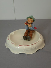 Keramik-Aschenbecher, Hohner