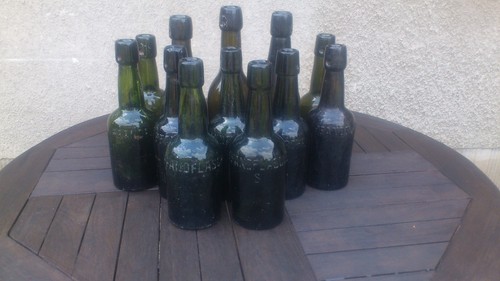 Alte bierflaschen - alte,
