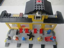 LEGO  Bahnhof mit Zubehör