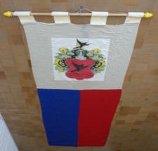 ALTE BANNERFAHNE FAHNE ROT BLAU 2 KRÄHEN RITTERSPIELE 4,30 m x 1,42 m