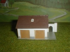 Modelleisenbahn HO, Doppelgarage 10 x 7 x 5,5 cm   (H46