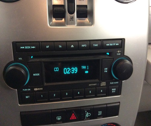 Radio chrysler 2 - -,