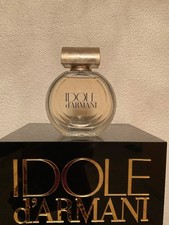 Grossfactice Idole von Armani Factice xxl