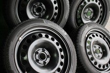 4x VW ID.3 E1 Stahlfelgen 1EA601027 Winterräder 215/55 R18 95T