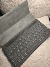 Original Apple Smart Keyboard