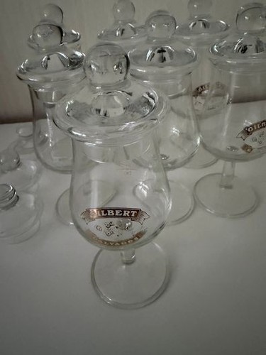 Kleine gläser mit - gläser, von