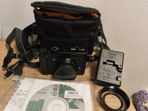 Fujifilm fuji x10 - fuji,