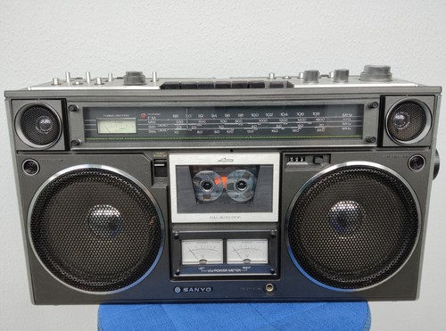 Sanyo 9994k boombox - m-9994k,