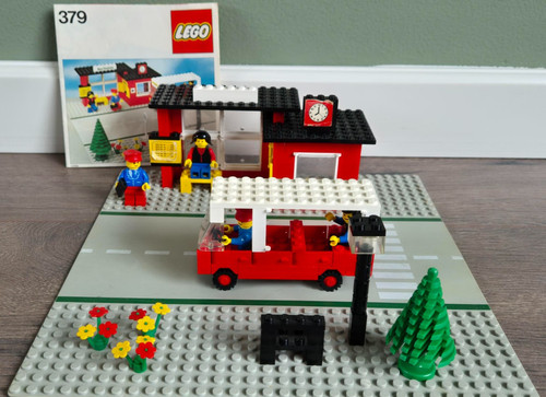 Lego classic town - lego, station