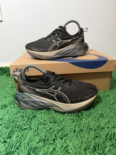 Black gold asics novablast - asics, 4