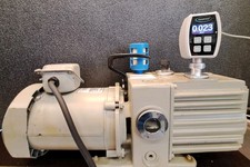 Leybold TRIVAC D4A Drehschieberpumpe