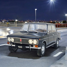 Lada 1500 1977 schwarz Modellauto 1:24 Whitebox