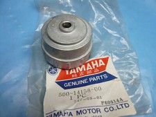 Yamaha DT 400 1977-1978  IT 175 1978-1979 Vergaser Deckel Top Mixing Chamber