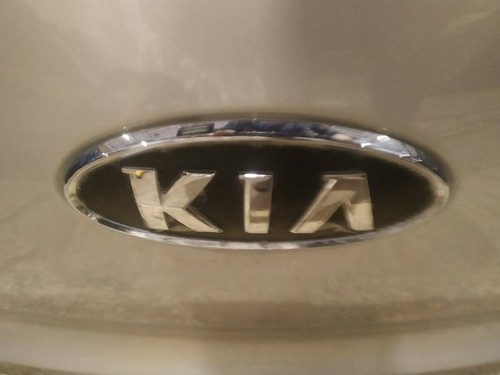 Kia sportage 2012 emblem - kia,